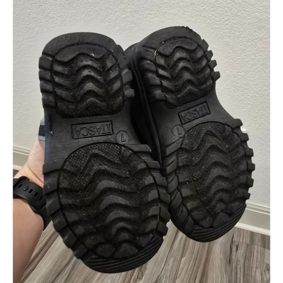 ITASCA Snow Stomper Youth Snow Boots - Size 7 - Perfect for Winter Adventures! - Picture 10 of 10